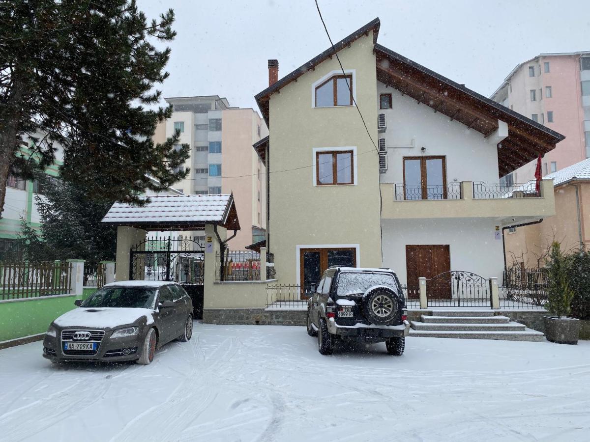 Guesthouse Tershana Peshkopi Eksteriør billede