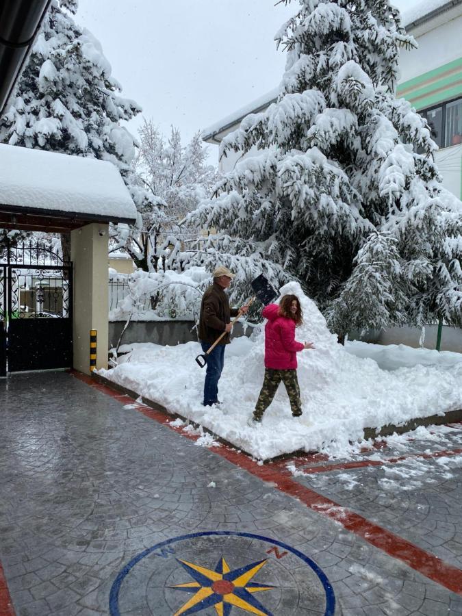 Guesthouse Tershana Peshkopi Eksteriør billede