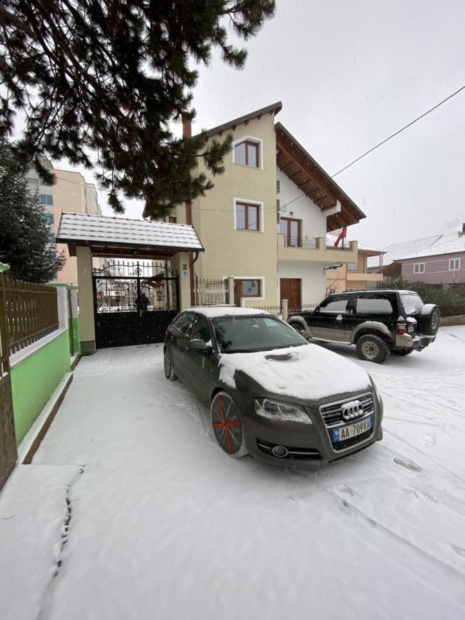 Guesthouse Tershana Peshkopi Eksteriør billede